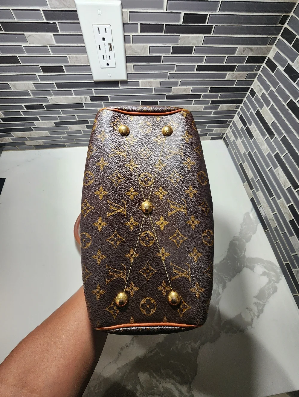 LOUIS VUITTON BROWN MONOGRAM TIVOLI PM HANDBAG - Picture 9 of 13